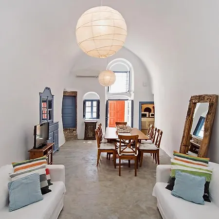 Semesterbostad Lucky Homes -