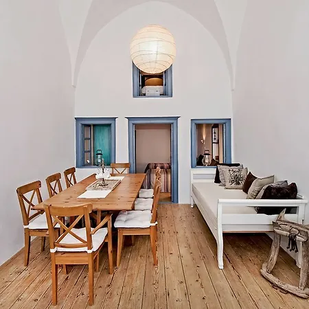Semesterbostad Lucky Homes -